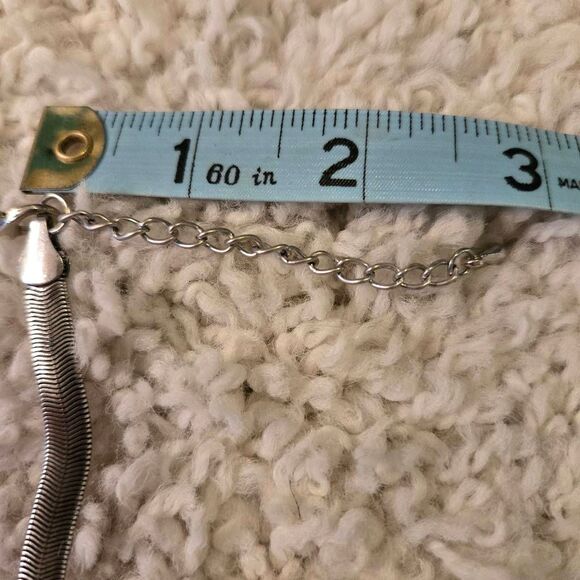 NWOT Silver Chunky Big Rhinestone Necklace + Earrings Set - Picture 8 of 10